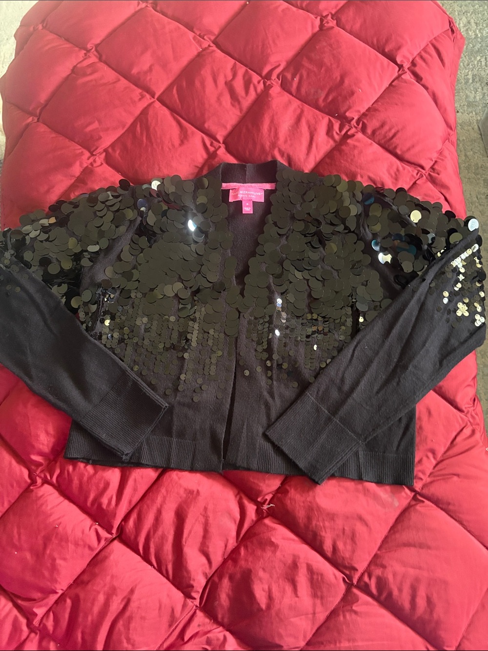 Isaac Mizrahi Live shrug with large and medium size payette sequins NWOT